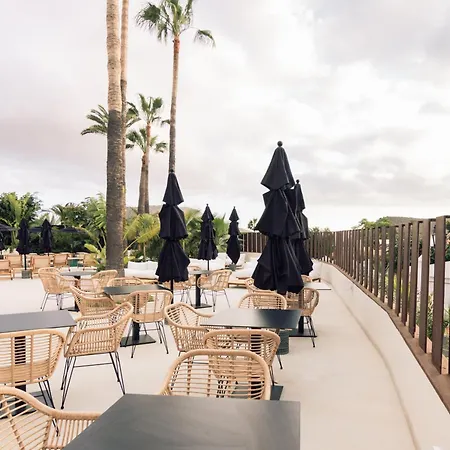Estefania Boutique Hotel 4*